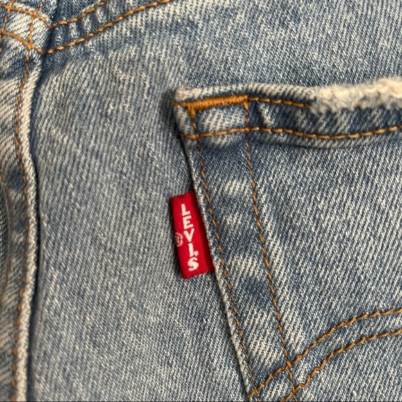 Levi’s Wedgie Raw Hem Jeans size 30 - Picture 8 of 13